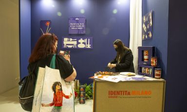 Lo stand di Casa Marrazzo a Identità Milano. Le