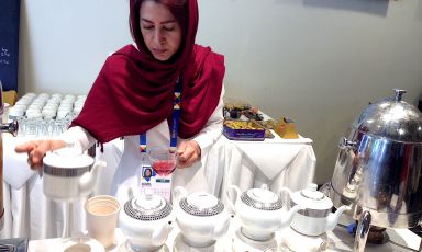 Green tea, lavender, cinnamon tea. These are some of the hot drinks you can taste inside Iran’s pavilion at Expo, together with popular traditional dishes, many based on rice, vegetables and saffron 