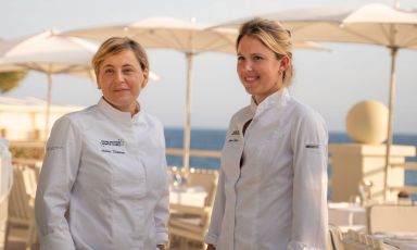 Manon Fleury e Antonia Klugmann, eleganza e rispetto per il Pianeta si fondono in proposte creative, eleganti e gustose
