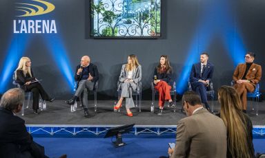 Sul palco dello Spazio Arena, da sinistra: Elisabe
