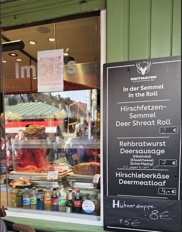 Da Reitmayer si possono assaggiare anche le Rehbratwurst (salsicce di capriolo)