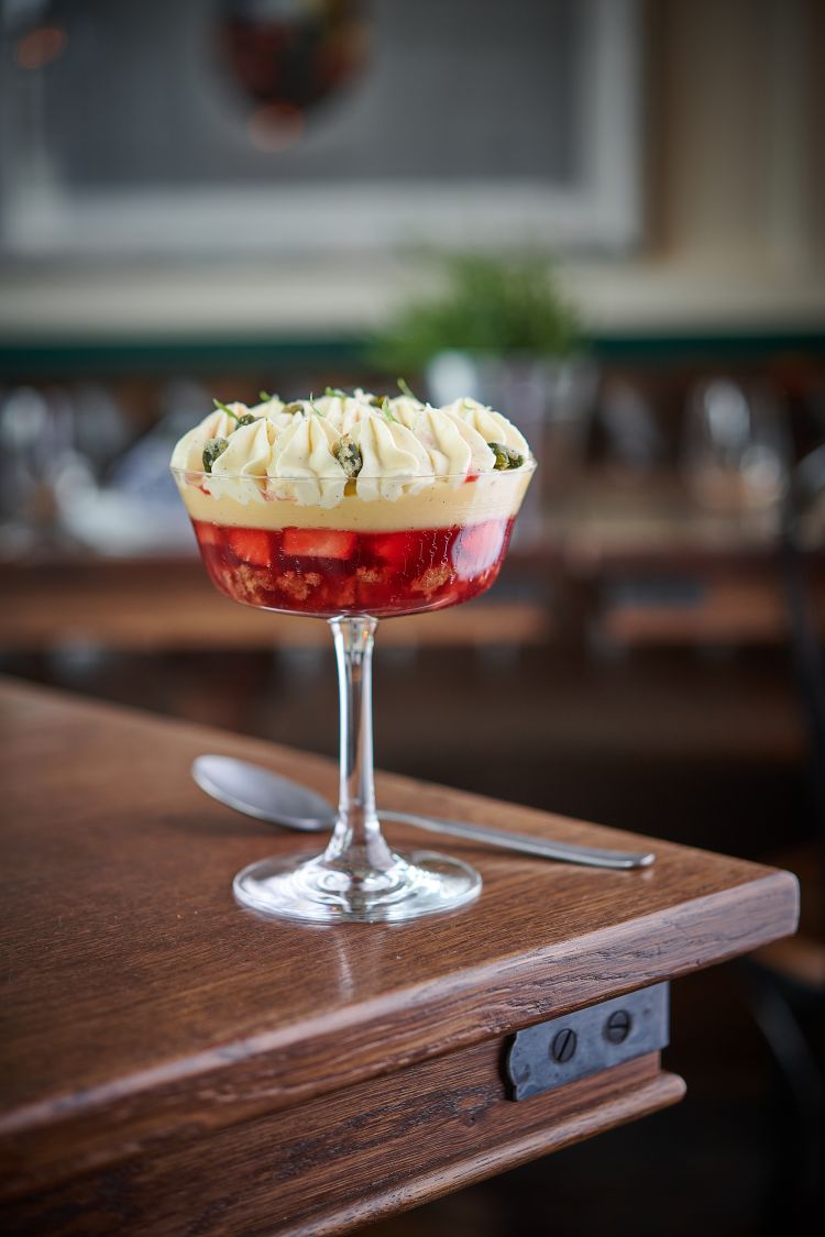 Ginger and strawberry trifle