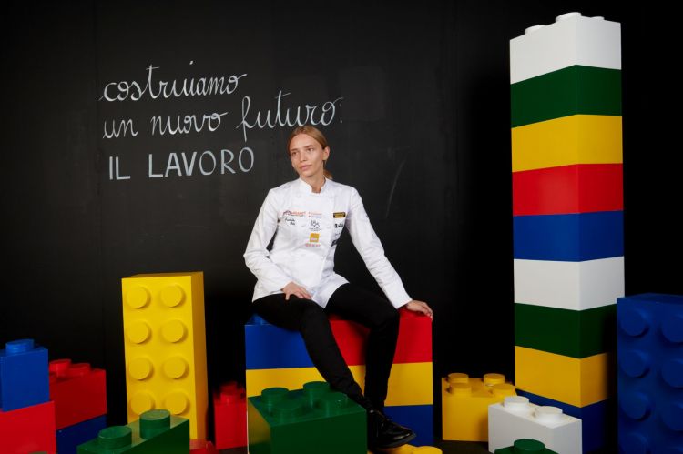 Isabella Potì (Bros, Lecce) nel ritratto di Bramb