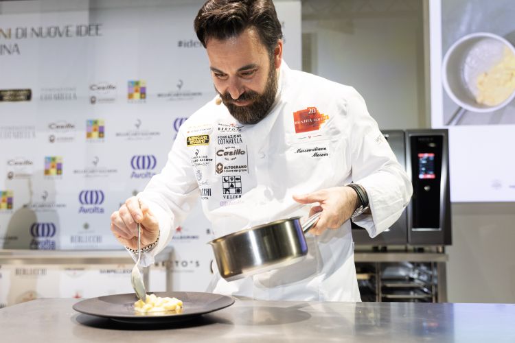 Massimiliano Mascia, chef del rinomato San Domenico di Imola, punta sugli ingredienti del territorio emiliano per un'alta cucina dal sapore autentico
