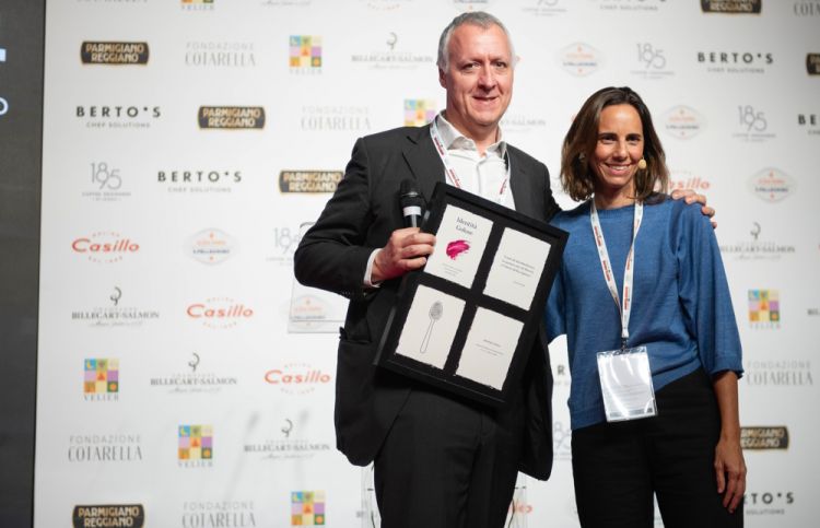 Malena Martinez with Gabriele Zanatta, who presented her on stage